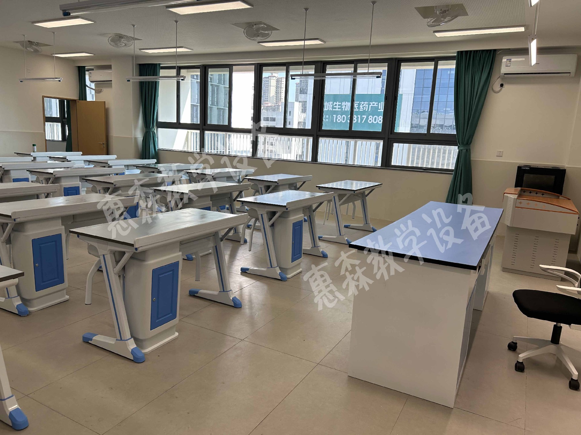 物理實驗室設備